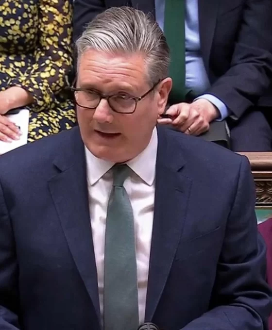 Starmer: İran ablukasına katılmayacağız