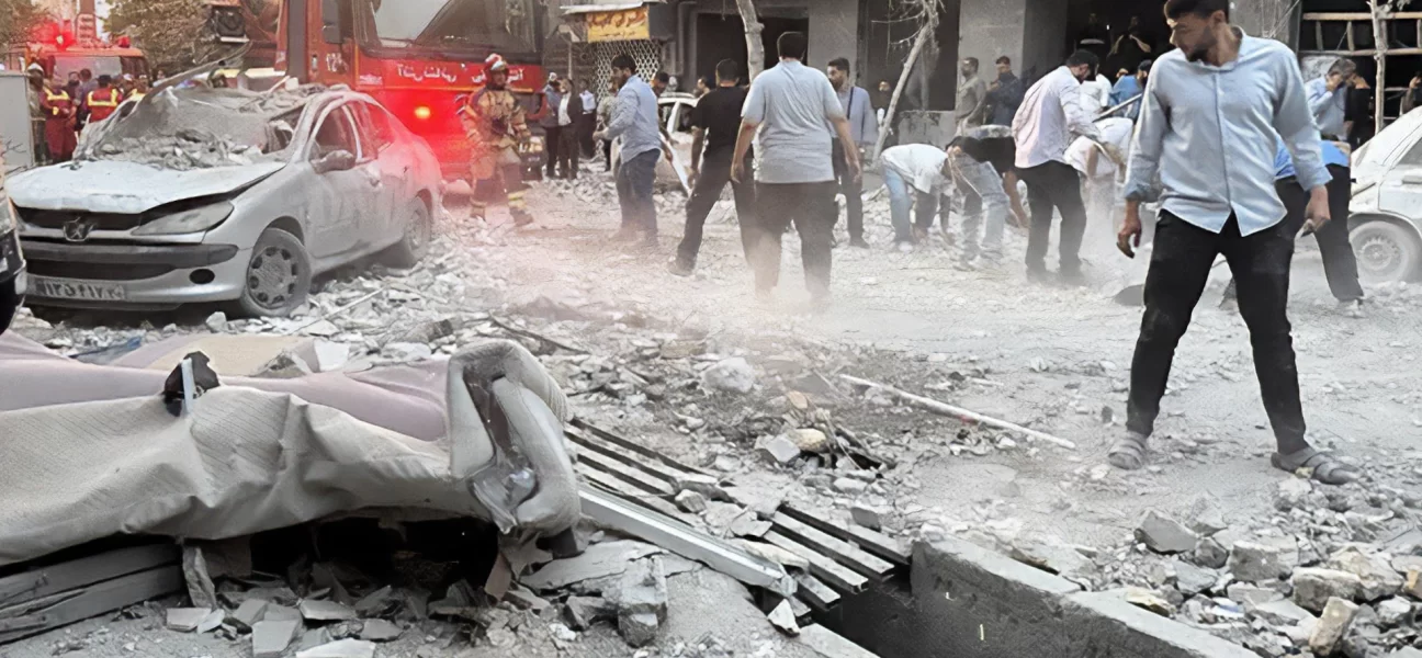 Tahran yakınlarında ağır darbe: Nükleer ve askeri tesisler vuruldu