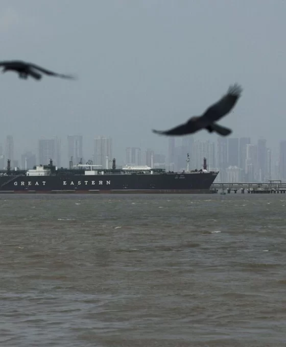 Tahran'dan Washington'a uranyum ve Hürmüz resti