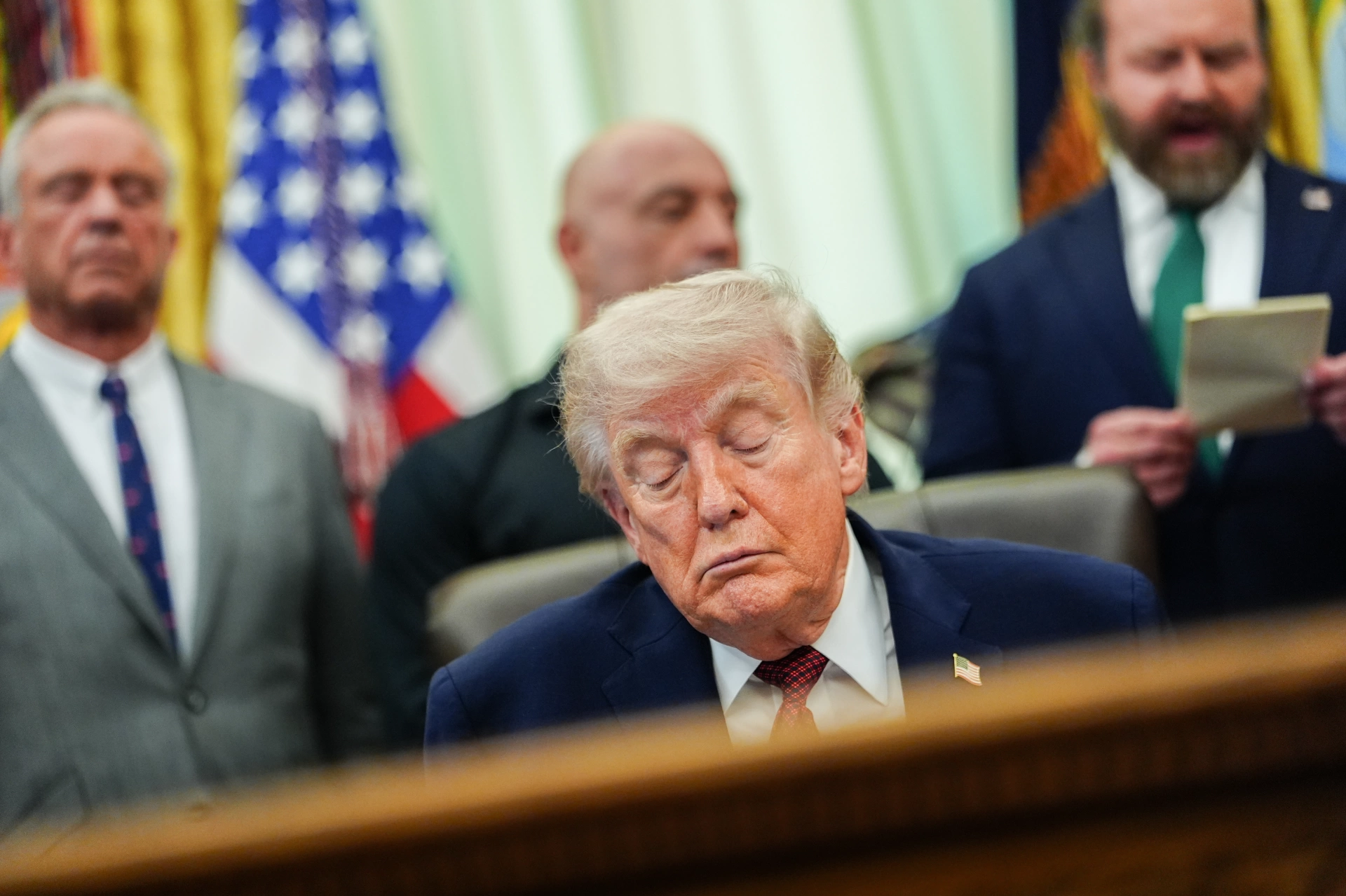 Trump ve İran açmazı: Çelişkili tehditler ve rotasız müzakereler