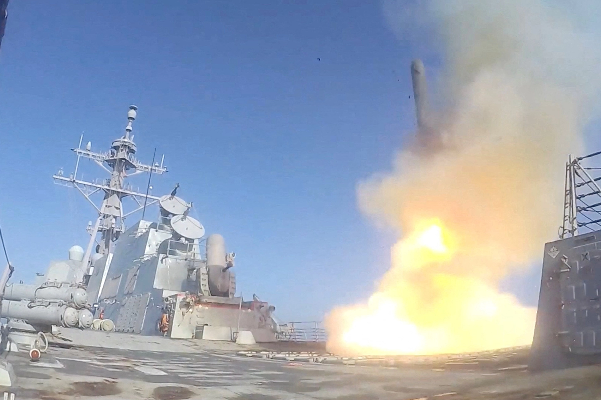 Trump'ın İran çıkmazı: Patlamayan mühimmatlar Tahran'ın elinde