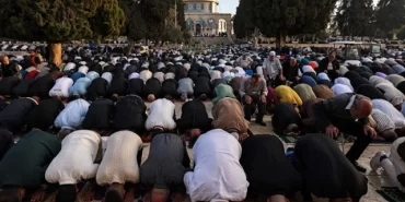 Orta israil-kisitlamalarina-ragmen-aksada-bayram