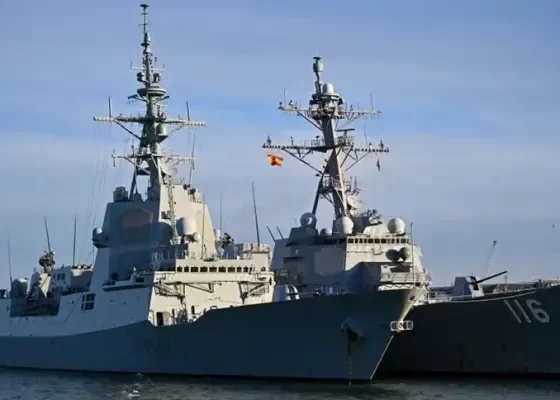 ABD muhribinde yangın: Gemi sistemleri devre dışı kaldı