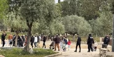 Arafat gününde Mescid-i Aksa'ya baskın