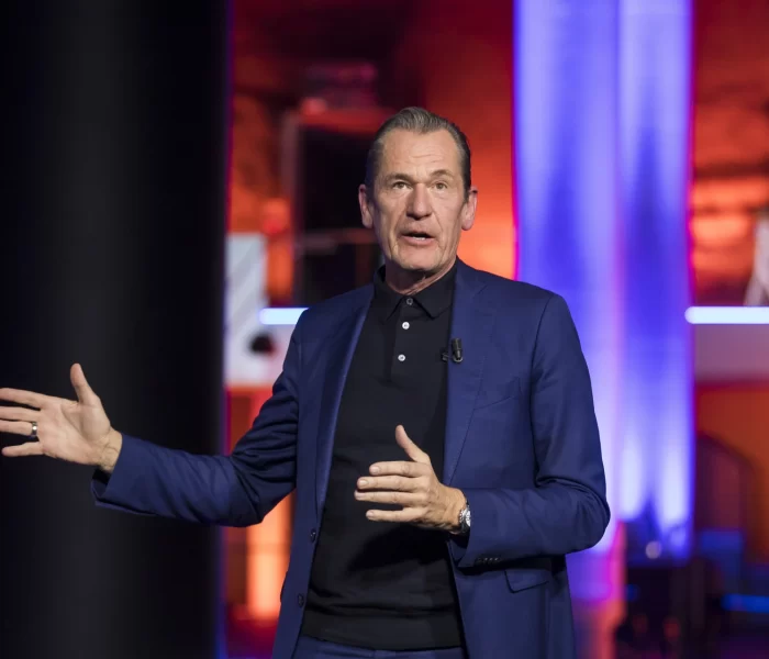 Axel Springer CEO'su gazetecileri tehdit etti