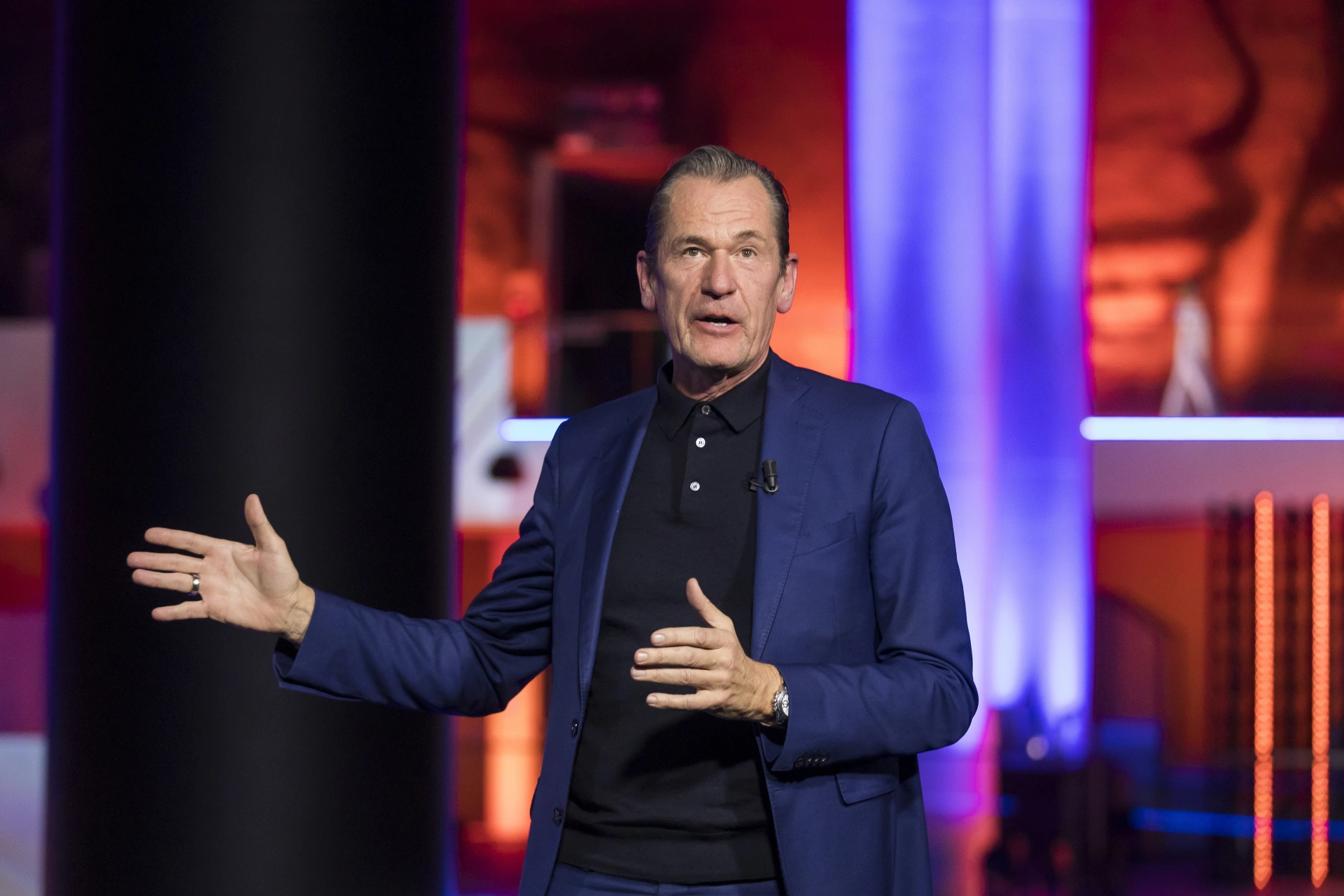 Axel Springer CEO'su gazetecileri tehdit etti