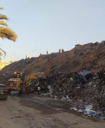 Gazze'de atık sahası yangını kontrol altına alındı