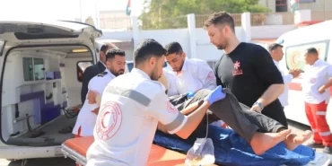 Gazze'den 107 hasta ve refakatçi tedavi için tahliye edildi