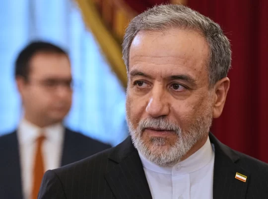 İran'dan ABD'ye 3 aşamalı yeni anlaşma teklifi