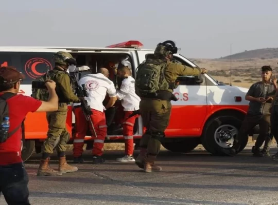 Tulkarem'de İsrail ateşi: Bir genç yaralandı