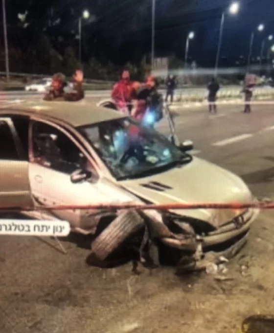 Beytüllahim yakınlarında araçlı saldırı: 4 yerleşimci yaralandı
