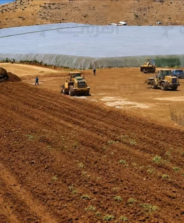 Filistin'in gıda ambarı kuşatma altında: Tank paletleri ezdi geçti