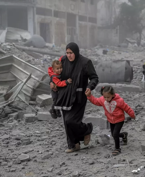 Gazze'de kâğıt üstünde ateşkes: 1045 sivil katledildi