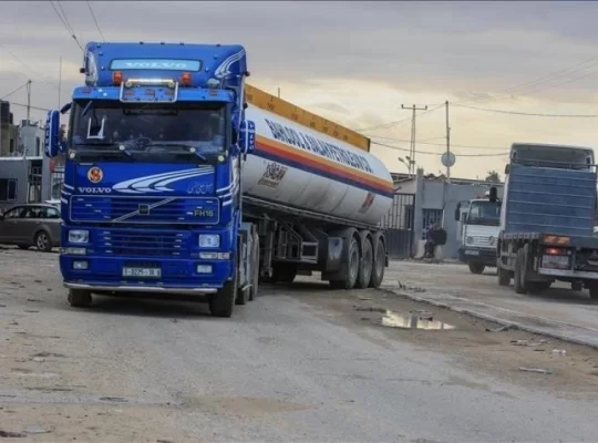Gazze'ye 4 tır gaz girişi: 10 binden fazla kişiye ulaşacak
