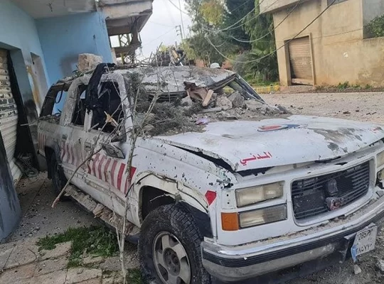 Güney Lübnan’da Kanlı Saldırı: Ambulans Hedef Alındı
