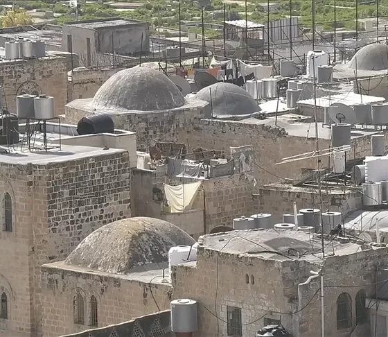 İsrail'den El Halil’de tarihi ihlal: Belediye yetkileri gasp edildi, yeni okul onaylandı