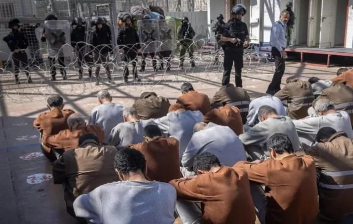 İsrail, Gazze'den 15 Filistinli tutukluyu serbest bıraktı