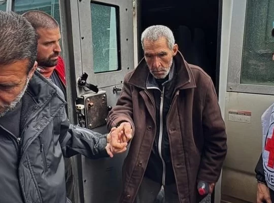 İsrail, Gazze’den alıkoyduğu 3 Filistinliyi serbest bıraktı