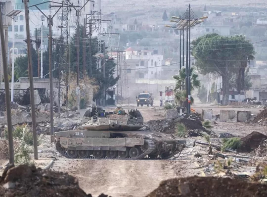 İsrail güçleri Suriye'nin Kuneytra kırsalına girdi