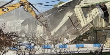 İsrail her şeyi tam olan o evi yıktı: Sivil halka orantısız güç!