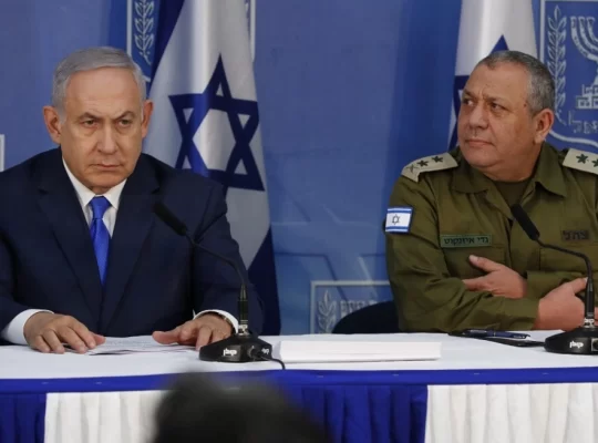İsrail'de seçim rüzgarları: Gadi Eizenkot, Netanyahu'yu geride bıraktı