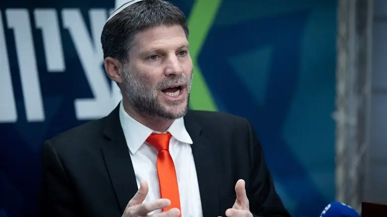 İsrail'de Seçim Sinyalleri: Smotrich'ten İlhak ve İlga Çıkışı