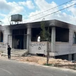 Batı Şeria'da camiler yakıldı: İsrailli vekilden yıkım çağrısı