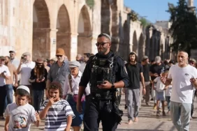 Ekrema Sabri'den uyarı: İsrail Mescid-i Aksa'da statükoyu değiştiriyor
