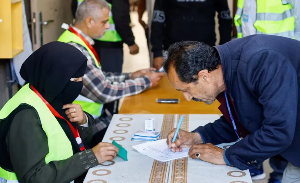 Filistin'de 20 yıl sonra seçim kararı: Umut ve belirsizlik