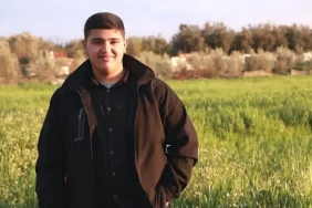 Gazze'de sivil araca hava saldırısı: Bir genç hayatını kaybetti
