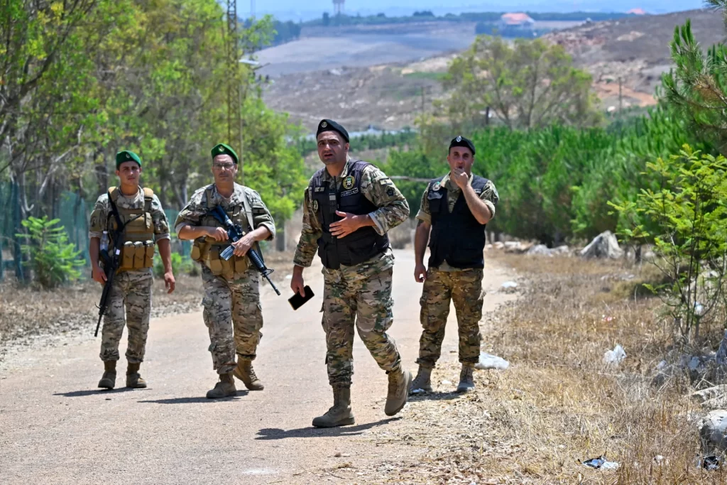 Lübnan ordusundan İsrail'e 