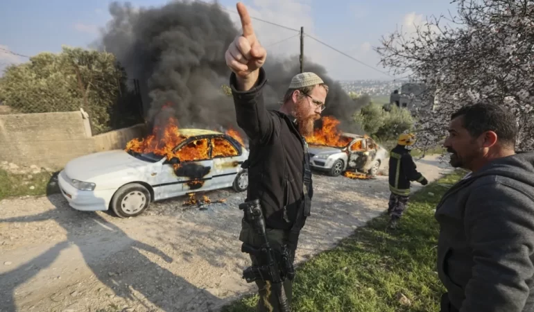 Nablus'ta yerleşimci şiddeti: Çiftçilere saldırı, 2 yaralı
