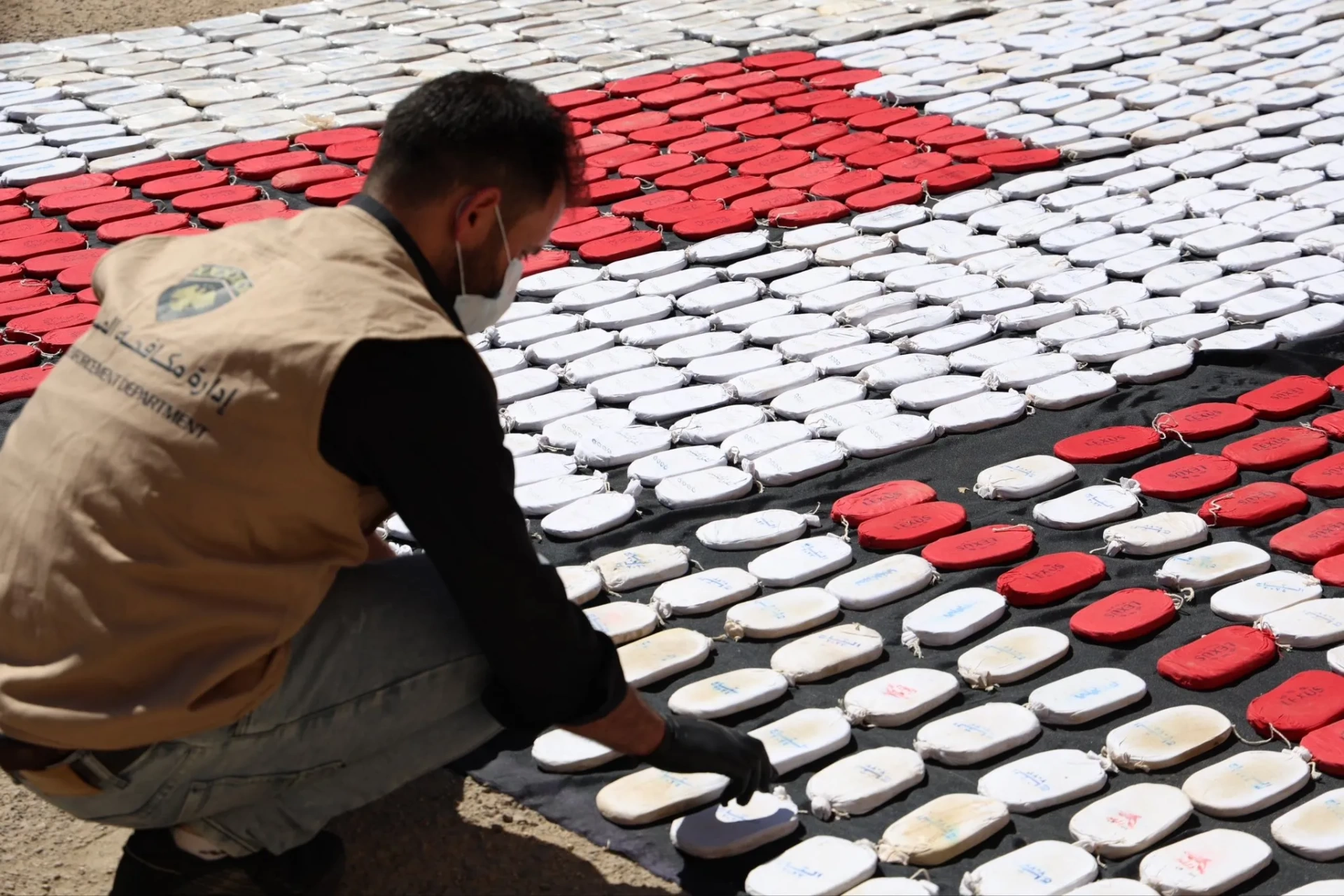 Süveyda'da uyuşturucu operasyonu: Yarım ton esrar yakalandı