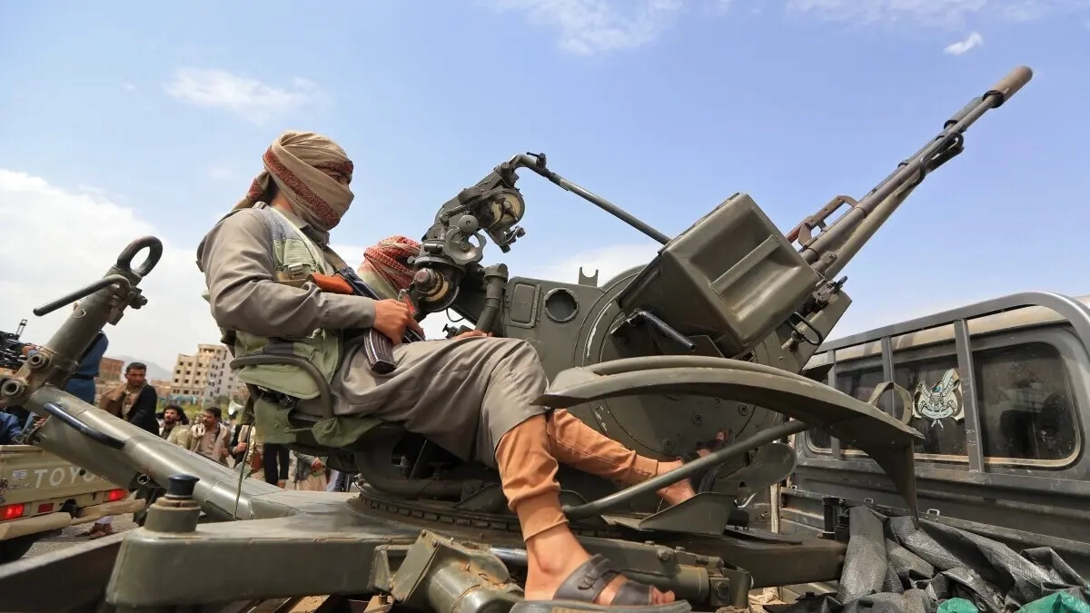 Yemen'de aşiretler ayaklandı: Husiler el-Cevf'te alarmda!