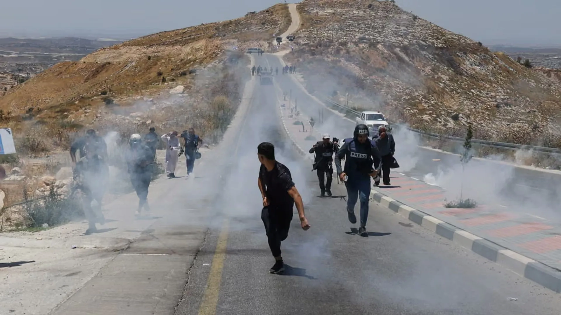 Batı Şeria'da bayrak alarmı: İsrail İHA'sı el-Muğayyir'e bomba attı