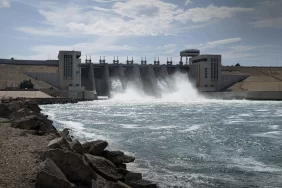 Fırat Nehri'nde yaz debisi alarmı: Suriye'de baraj kapakları açıldı
