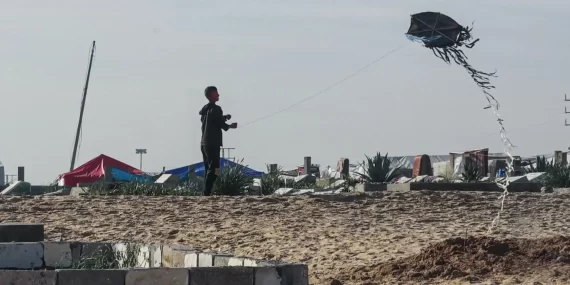 Gazze’den uçurulan uçurtma İsrail’i alarma geçirdi