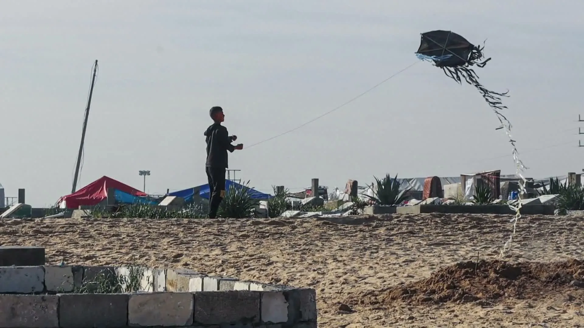 Gazze'den uçurulan uçurtma İsrail'i alarma geçirdi