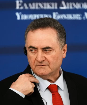 İsrail'de canlı yayın krizi: Savunma Bakanı komutanı kovdu