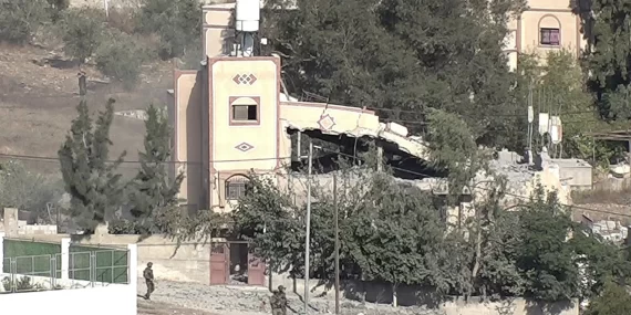 Nablus’ta yıkım: İsrail güçleri Filistinli Faruk Ramazan’ın evini yıktı