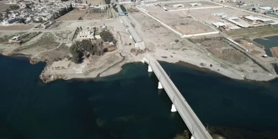Rakka’da kapsamlı imar hamlesi: Şehir ve kırsal yollar yenileniyor