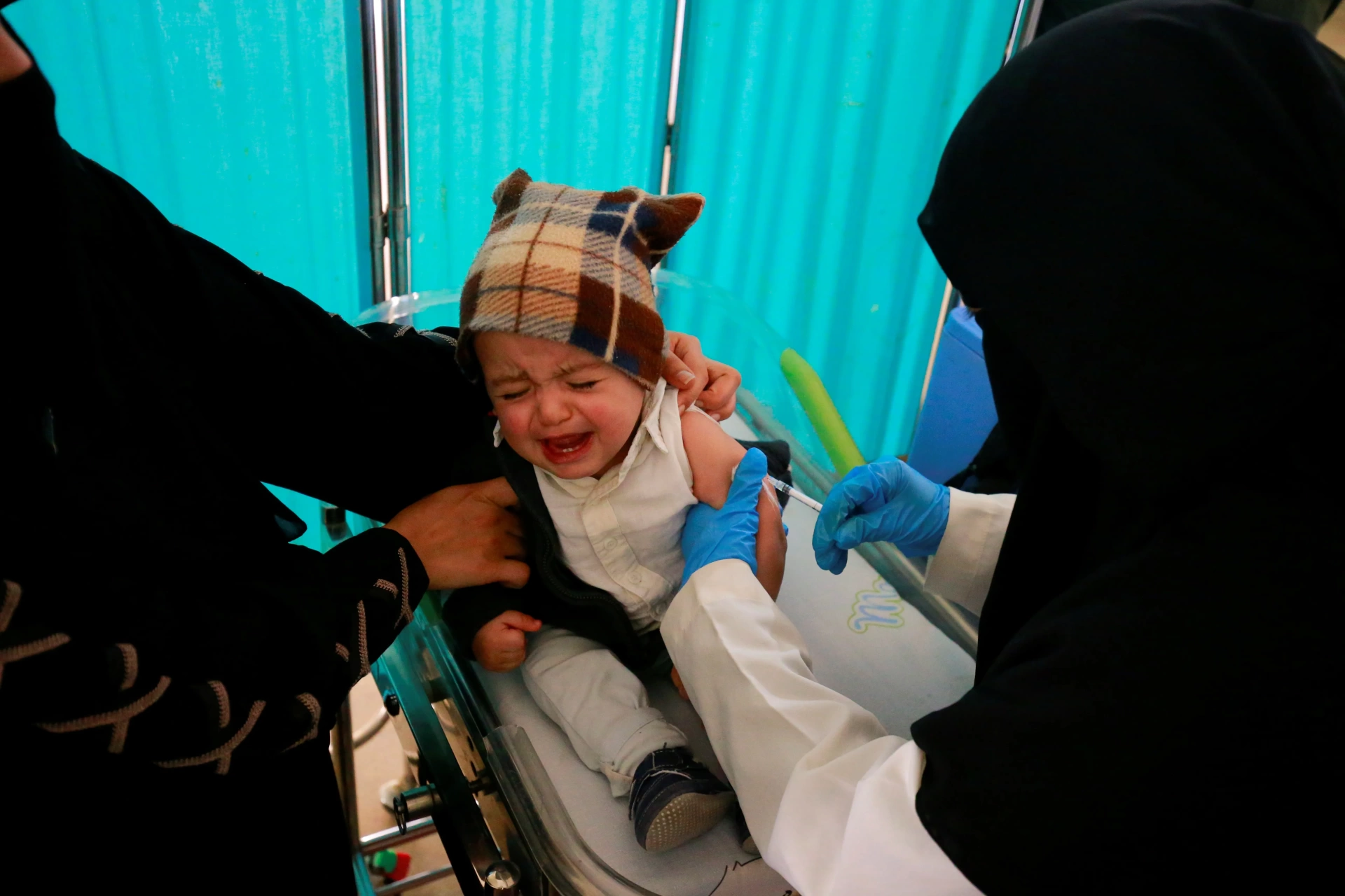 Yemen'de Husilerin aşı engeli: 5 milyon çocuk ölüm riski altında