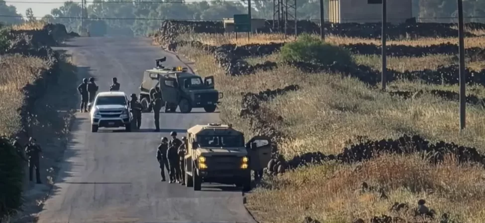 İsrail'den Suriye'ye topçu ateşi: Kuneytra ve Şam kırsalı vuruldu